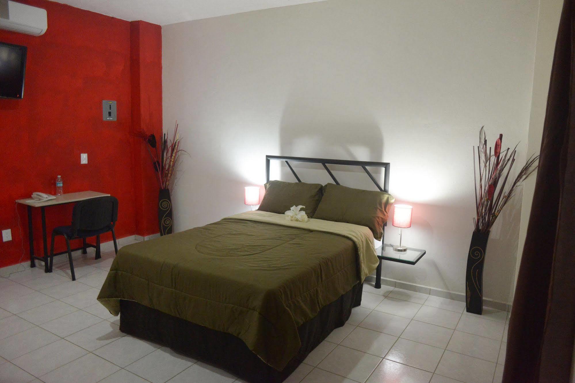 Hotel Plaza Providencia Ixtapa  Εξωτερικό φωτογραφία